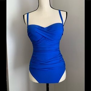 Women’s bathing suits